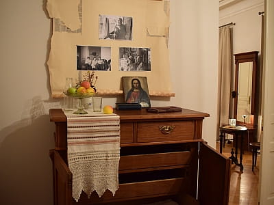 Історико-меморіальний музей Михайла Грушевського у Києві — автентична оселя вченого, де відтворено його кабінет, родинну атмосферу та унікальну історичну експозицію.