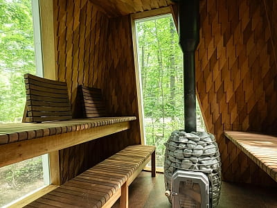 сауни в глемпінгу NAMETY PARK на території київського ВДНГ