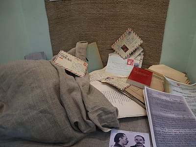 Музей шістдесятництва в Києві — простір пам’яті про діячів культури й правозахисників 1960-х. Експозиції, архіви та унікальні матеріали про рух опору.