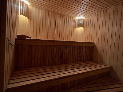 Сауна в заміському комплексі SPORTOHOTA в місті Черкаси