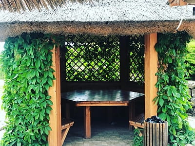 альтанка в заміському комплексі Хутір «Козацька Долина» у селі Карбівка Кіровоградської області