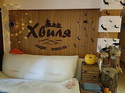 Готельні номери в заміському комплексі «ХВИЛЯ» на березі річки Дніпро поблизу Світловодська.