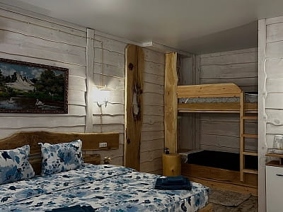 однокімнатні та двокімнатні номери в заміському комплексі «Аквамарин» в селі Цибулі, неподалік Полтави