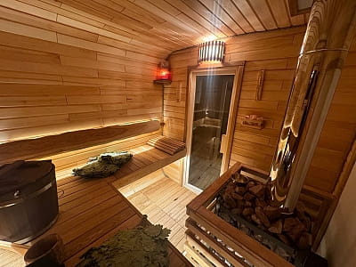 лазня в заміському комплексі «Аквамарин» в селі Цибулі, неподалік Полтави