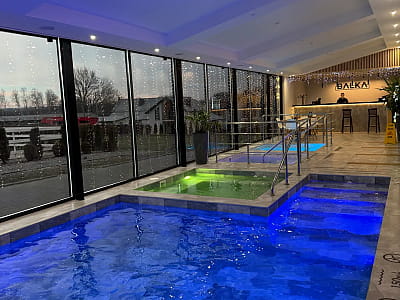 SPA-комплекс в заміському комплексі Balka Eco Club у мальовничому куточку Полтавської області, серед природи, тиші та водної гладі