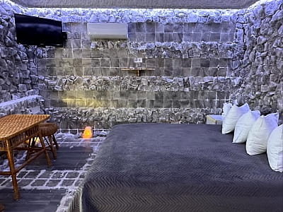 проживання в соляній печері в заміському комплексі Bulanovo в селі Буланове Полтавської області