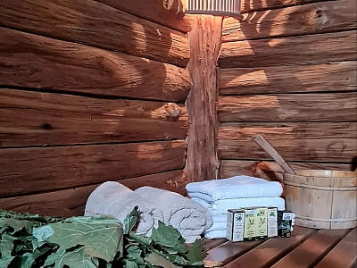 лазня на дровах в заміському комплексі Bulanovo в селі Буланове Полтавської області