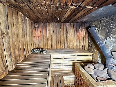 лазня на дровах в заміському комплексі Bulanovo в селі Буланове Полтавської області