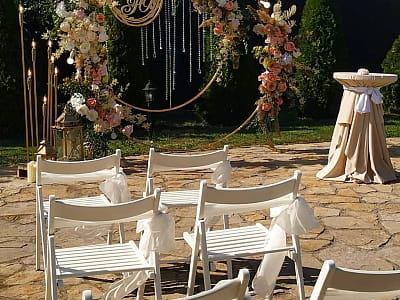 урочисті весільні церемонії в заміському комплексі Bulanovo в селі Буланове Полтавської області