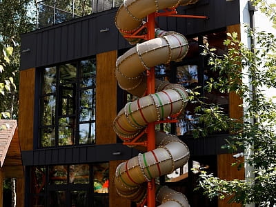 дитячий будиночок в заміському комплексі DOM у Київській області