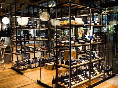 бар в заміському комплексі DOM у Київській області