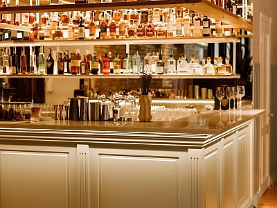 бар в заміському комплексі DOM у Київській області