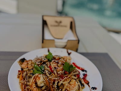 страви ресторану в заміському комплексі Garden Hotel у Кропивницькому