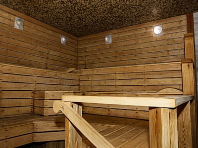 Слов’янська лазня в заміському комплексі «Лубенська Слобода» у мальовничому куточку Полтавщини, лише за два кілометри від історичного міста Лубни