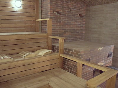 Слов’янська лазня в заміському комплексі «Лубенська Слобода» у мальовничому куточку Полтавщини, лише за два кілометри від історичного міста Лубни