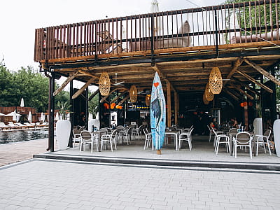 ресторан-бар в комплексі відпочинку «Пляж» в місті Тернопіль 