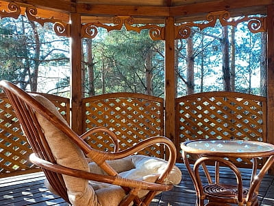 альтанки в заміському комплексі "Смерекова Хата" в селі Кімната Тернопільської області