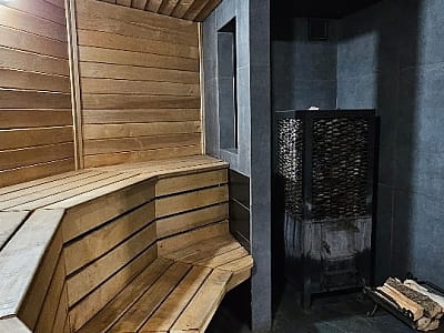 лазня в заміському комплексі "Смерекова Хата" в селі Кімната Тернопільської області