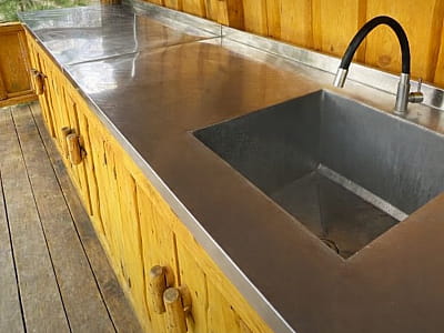 літня кухня в заміському комплексі «Точка Збору» в селі Терентіївка Полтавської області