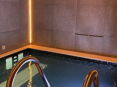 гідромасажна ванна в заміському комплексі «Точка Збору» в селі Терентіївка Полтавської області