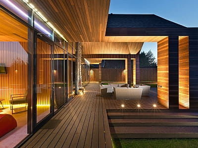 номери у корпусі, просторі котеджі, затишні шале та вілли у заміському комплексі Verholy Relax Park у селі Соснова Полтавської області