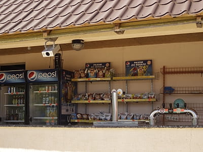 невелике кафе в заміському комплексі Зелена садиба Ділієва в місті Олександрія