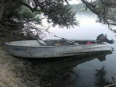 прогулянки на човнах в заміському комплексі Зелена садиба Ділієва в місті Олександрія