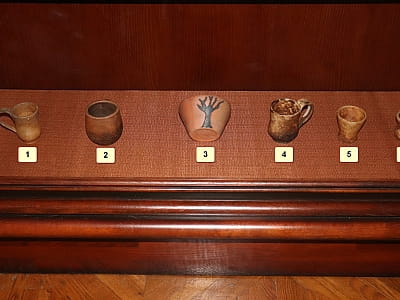 нікальні пам’ятки історії, археології, природи та мистецтва, що відображають розвиток краю від прадавніх часів до сучасності у центральноукраїнському обласному краєзнавчому музеї у Кропивницькому