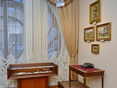 меморіальна колекція Володимира Винниченка у центральноукраїнському обласному краєзнавчому музеї у Кропивницькому