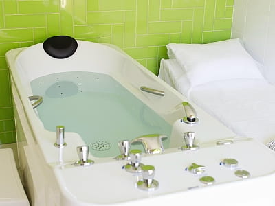 Медичний центр в заміському комплексі ARDEN PALACE Medical Resort & SPA в селищі Сатанів Хмельницької області