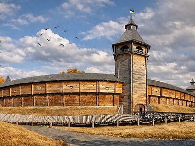 Батуринська фортеця — гетьманська столиця XVII–XVIII ст. на Чернігівщині. Історія, трагедія 1708 року, легенди та сучасна реконструкція Цитаделі.