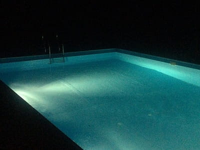 літній відкритий басейн в заміському комплексі «Rancho»в селі Лісові Гринівці біля міста Хмельницький