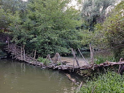 Смотрич — одна з наймальовничіших річок Поділля та ліва притока Дністра, що протікає територією Хмельницької області.