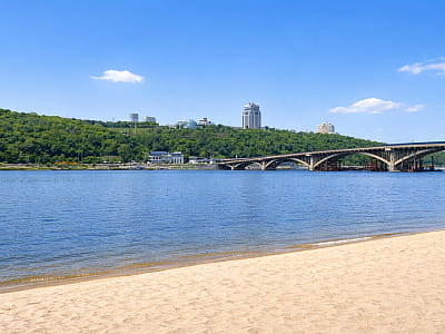 Венеційський острів у Києві: природа, історія та відпочинок