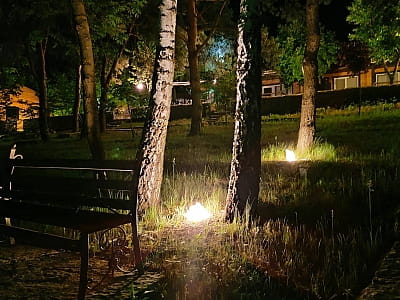 Заміський комплекс «Воллен» — це затишне місце для відпочинку в лісовій зоні поблизу річки Дністер, де поєднуються природна тиша, комфорт і приватність. 