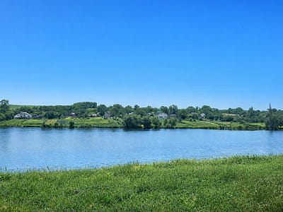 Річка Висунь — мальовнича степова притока Інгульця на Миколаївщині з меандрами, заплавами та можливостями для риболовлі й відпочинку.