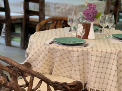 Казковий ресторан «Лісова Фея» в заміському комплексі «Ягода-Малина» в селі Головчинці Хмельницької області