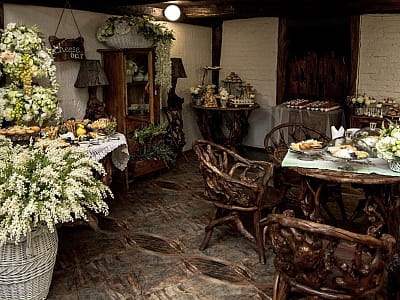 Казковий ресторан «Лісова Фея» в заміському комплексі «Ягода-Малина» в селі Головчинці Хмельницької області