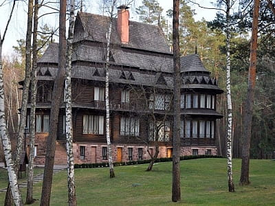Державна резиденція «Залісся» в національному природному парку «Залісся» в Київській області