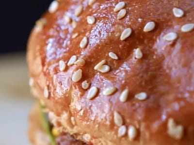 страви літнього кафе в заміському комплексі «Зелена Садиба» у селі Давидківці біля міста Хмельницький