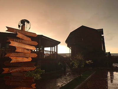 Gr-Club Resort у Житомирі – SPA, басейни, готель і тенісні корти