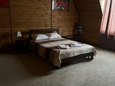 Готельні номери в заміському комплексі Gr-Club Resort в Житомирі