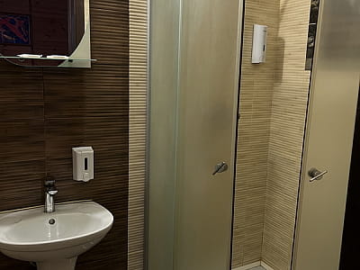 Готельні номери в заміському комплексі Gr-Club Resort в Житомирі