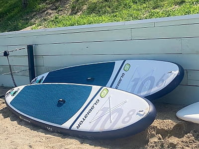прогулянка на SUP дошці в заміському комплексі Dacha у селі Сокирна Черкаської області