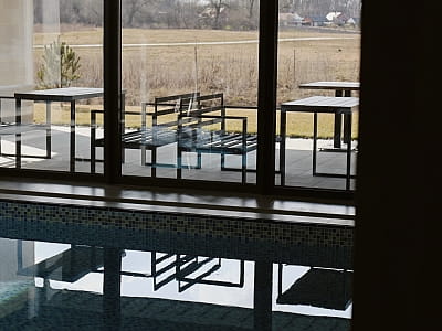 басейн в SPA-зоні заміського комплексу «Горинський» в селі Рясники Рівненської області