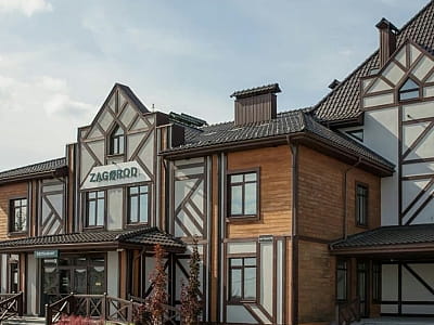 Zagorod біля Луцька — заміський комплекс із рестораном, басейнами, пляжною зоною, лазнями, котеджами, готельними номерами та відпочинком для всієї родини.