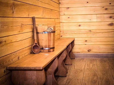 будинок з лазнею та римською парною в готельно-ресторанному комплексі «Zagorod» неподалік від Луцька