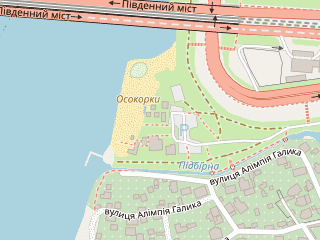 Розташування Slavutych Beach Club на мапі; Data: © OpenStreetMap contributors, SRTM, GEBCO, SONNY's LiDAR DTM, NASADEM, ESA WorldCover; Maps © Tracestrack