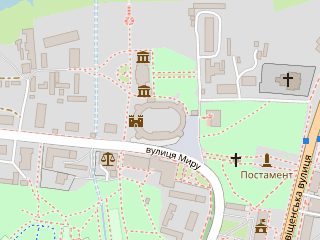 Розташування Круглий двір на мапі; Data: © OpenStreetMap contributors, SRTM, GEBCO, SONNY's LiDAR DTM, NASADEM, ESA WorldCover; Maps © Tracestrack