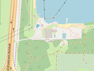 Розташування ЯХТА на мапі; Data: © OpenStreetMap contributors, SRTM, GEBCO, SONNY's LiDAR DTM, NASADEM, ESA WorldCover; Maps © Tracestrack